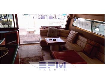 FERRETTI ALTURA 58