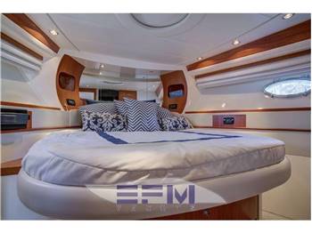 PERSHING 50
