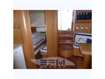 Uniesse Open 42