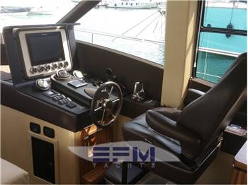 AZIMUT MAGELLANO 53