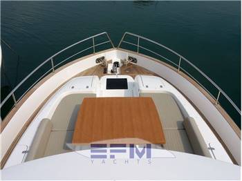 AZIMUT MAGELLANO 53