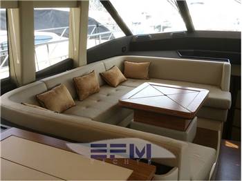 AZIMUT MAGELLANO 53