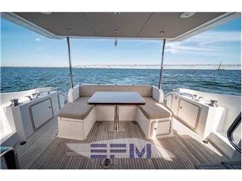 AZIMUT 50 FLY