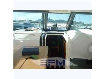 Tiara 42 open