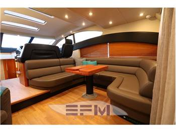 SUNSEEKER PREDATOR 62