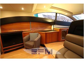 SUNSEEKER PREDATOR 62