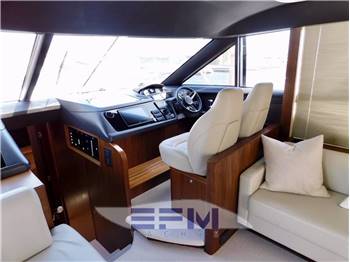 PRINCESS 52