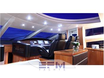 Sunseeker Predator 82