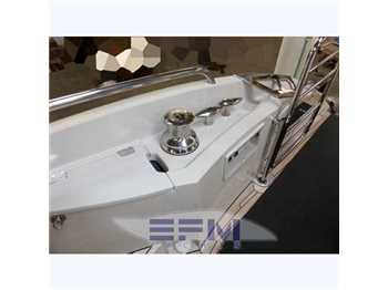 Sunseeker Predator 82