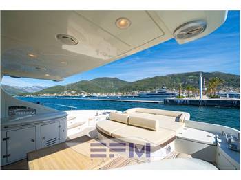 AZIMUT 68 S