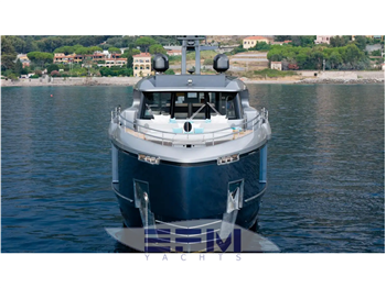 AZIMUT BENETTI MAGELLANO  30M