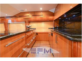 HATTERAS 64 CONVERTIBLE