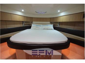 FAIRLINE TARGA 47