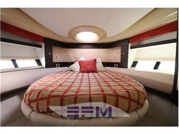 AZIMUT 43 S