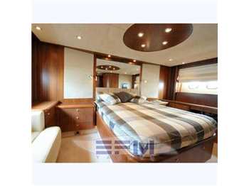 Sunseeker Predator 72 ht