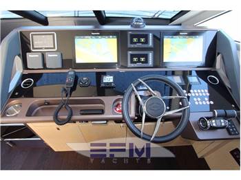 SUNSEEKER 65 MANHATTAN