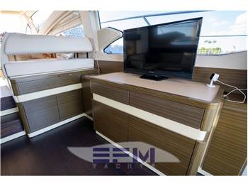 AZIMUT 54 FLY