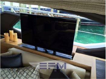 AZIMUT 64 FLY