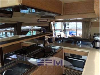 AZIMUT 64 FLY