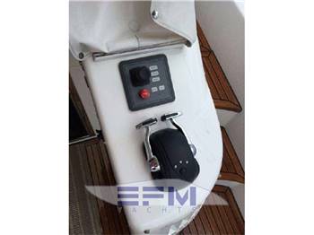 AZIMUT 64 FLY