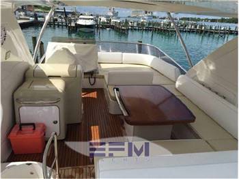 AZIMUT 64 FLY