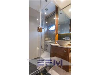 PRINCESS V 48
