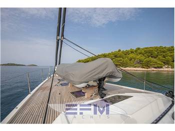 JEANNEAU 64