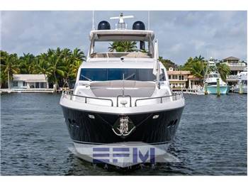 SUNSEEKER 88 YACHT