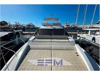 AZIMUT BENETTI 50 FLY