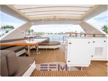 AZIMUT 78 FLY