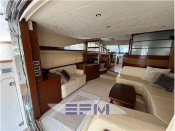 PRINCESS YACHTS 67