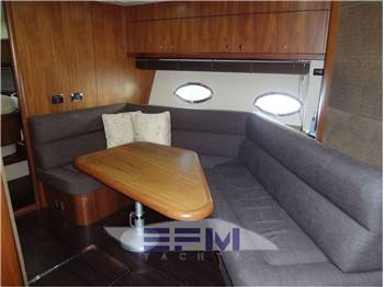 SUNSEEKER PREDATOR 52
