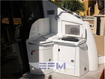 SUNSEEKER PREDATOR 52