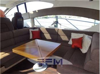 SUNSEEKER PREDATOR 52