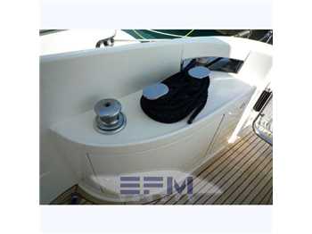 Azimut 62
