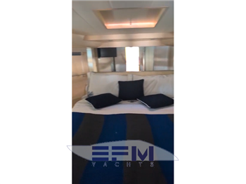 UNIESSE 48 T-TOP
