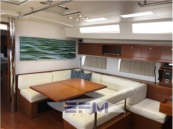 BENETEAU SENSE 55