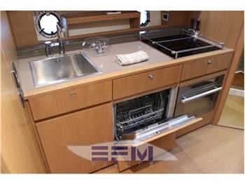 AZIMUT ATLANTIS 58 HT