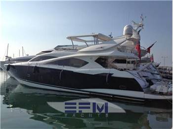 SUNSEEKER 82 YACHT