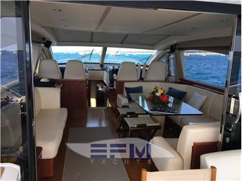PRINCESS V70
