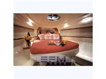 Pershing 46