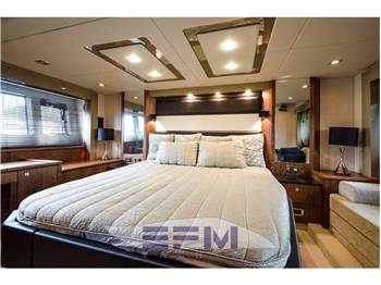 SUNSEEKER PREDATOR 64
