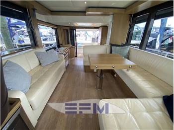 ABSOLUTE 52 NAVETTA
