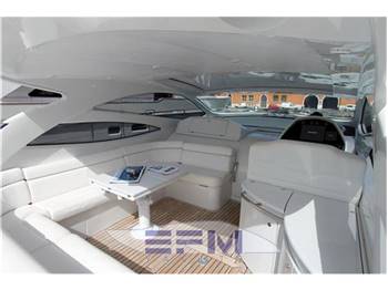 CANTIERI DEL'ADRIATICO PERSHING 50