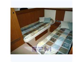 Ferretti 690 altura
