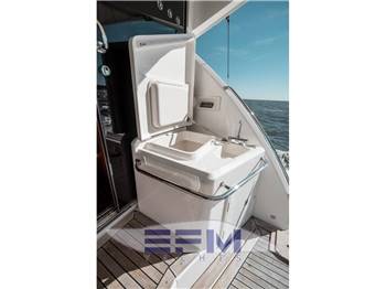 RIVIERA 53