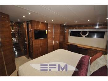 SUNSEEKER PREDATOR 68