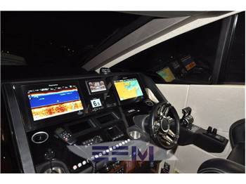 SUNSEEKER PREDATOR 68