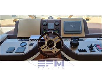 AZIMUT BENETTI 58 FLY
