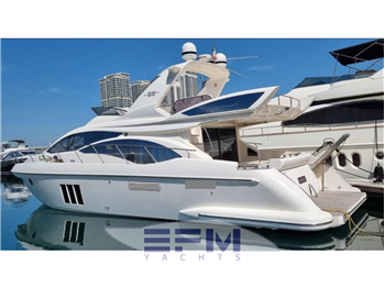 AZIMUT BENETTI 58 FLY